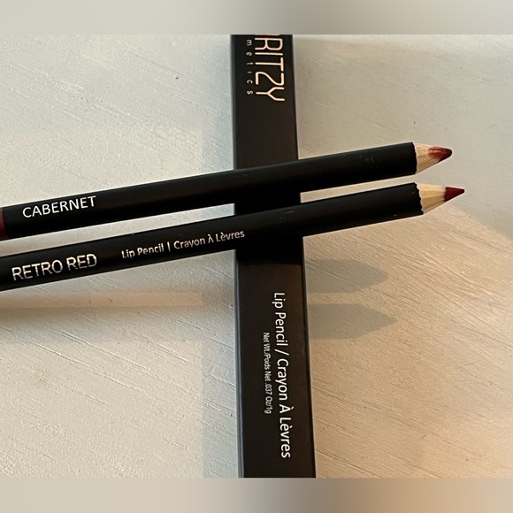 TWO LARITZY Cosmetics LIP PENCILS: NIB RETRO RED and CABERNET; Discontinued HTF - Picture 5 of 11